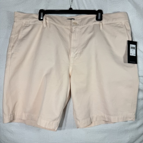 7 For All Mankind TECH SERIES SHORT Chino Casual Golf Peach Sz 40 NWT $158 - Picture 1 of 7